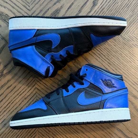 Nike Other - Kids NIKE Jordan 1 Mid Big Kids Sneakers- Size 7